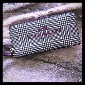 Coach Peyton Glen Plaid print accordion wallet